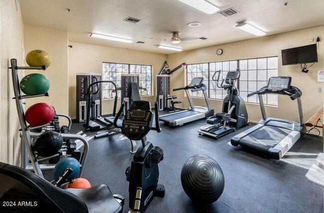 Building Photo - 7575 E Indian Bend Rd