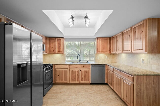 Building Photo - 10337 Galahad Way