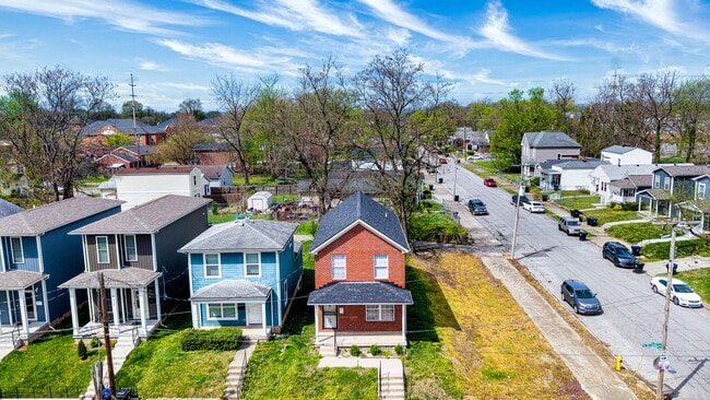 Building Photo - 418 Dr W. J. Hodge St