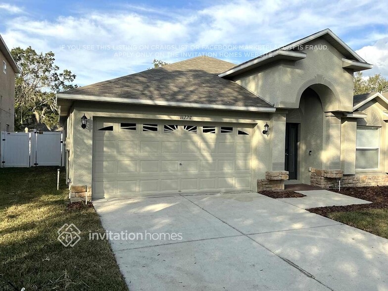 Primary Photo - 11227 Lake Lanier Dr