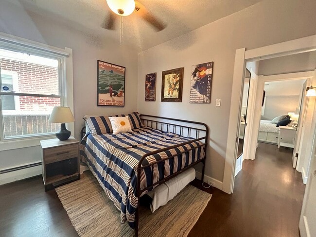 Building Photo - $0 DEPOSIT OPTION. 3BED/2BATH CHARMING HOM...