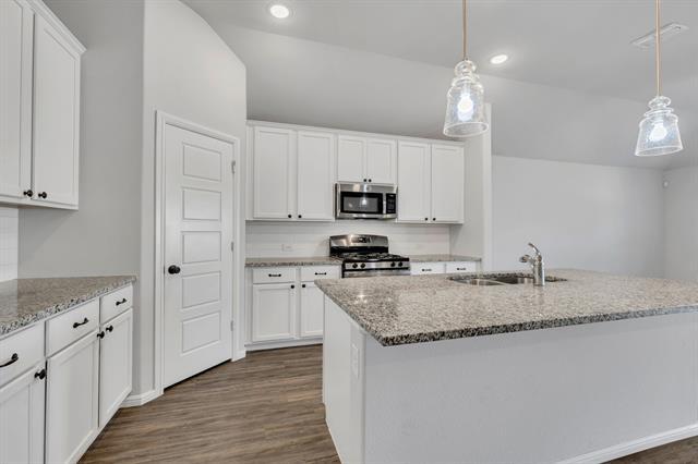 Building Photo - 7161 Red Twig Trl