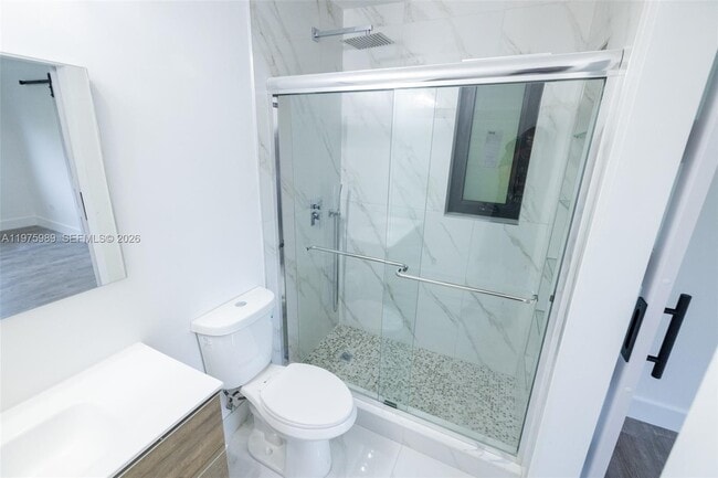 Building Photo - 3401 SW 17th St