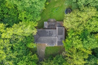 Building Photo - 3812 Ellendale Rd