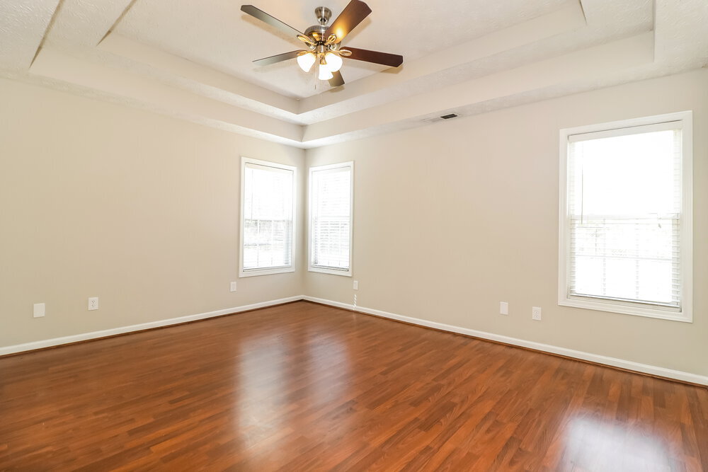 Building Photo - 140 Princeton Ct