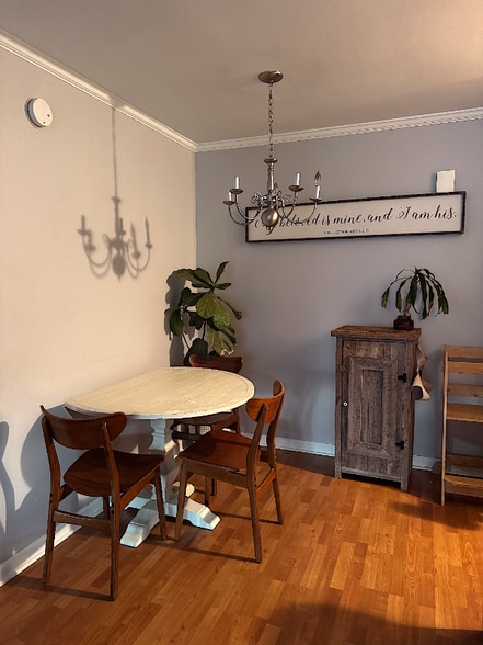 Building Photo - 337 W Coleman Blvd