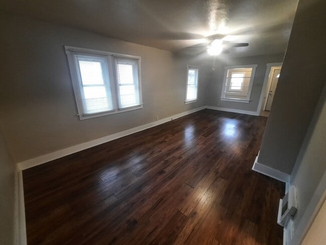 Building Photo - Two Bedroom, One Bathroom Home with fenced yard and shed