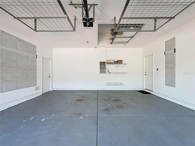 Building Photo - 329 Alcove Dr