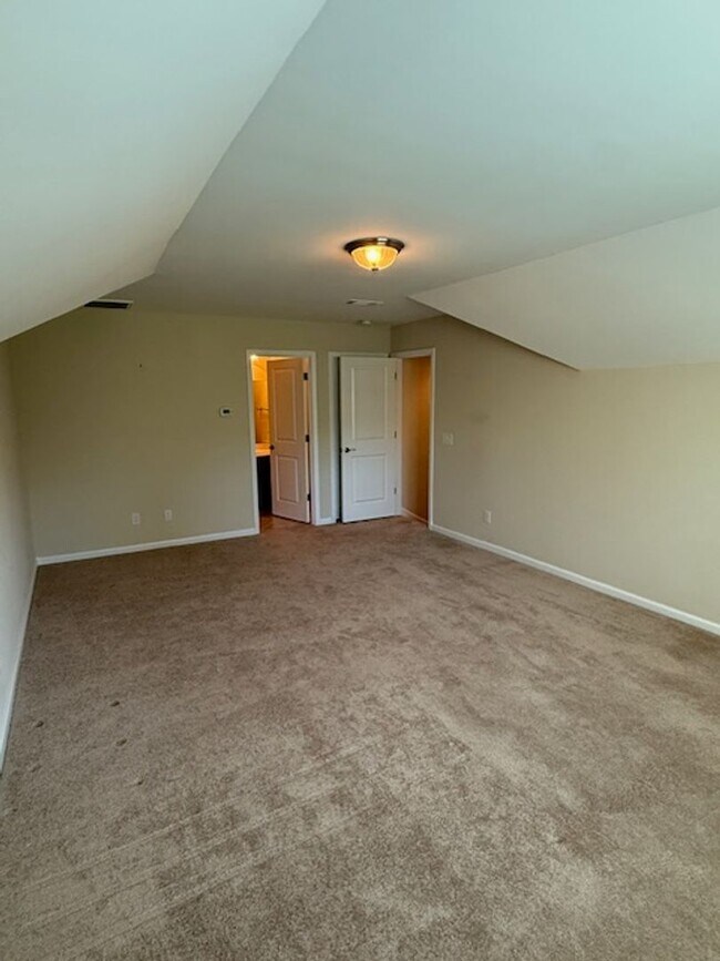 Building Photo - 18 Yonges Island Dr