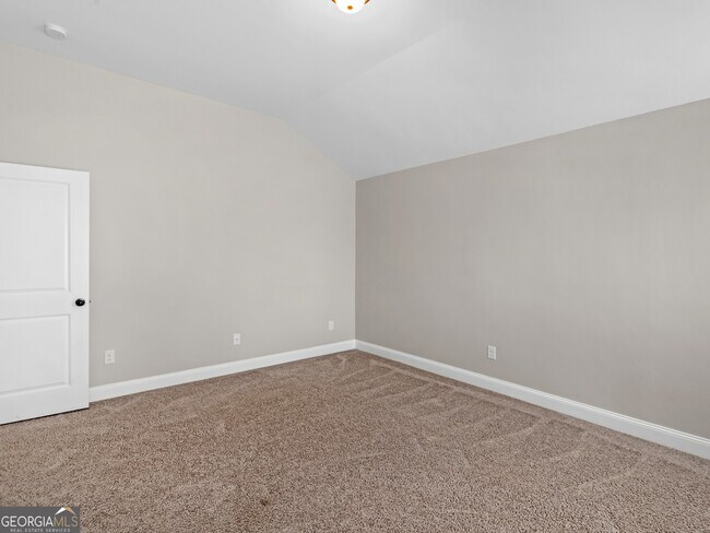 Building Photo - 185 Regency Pl