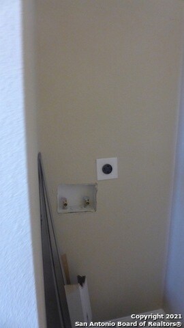 Building Photo - 245 Mount Pisgah Dr