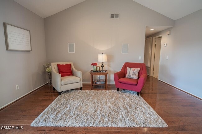 Building Photo - 3065 Starling Ave