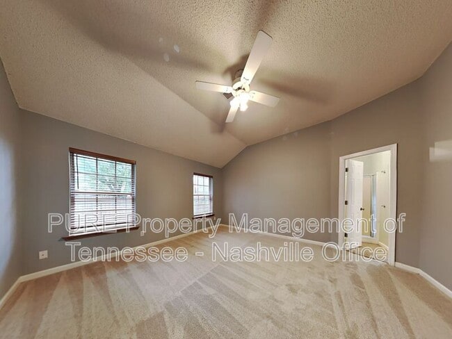 Building Photo - 2215 Joann Dr