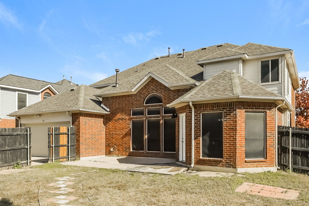 Building Photo - 301 Cold Water Dr