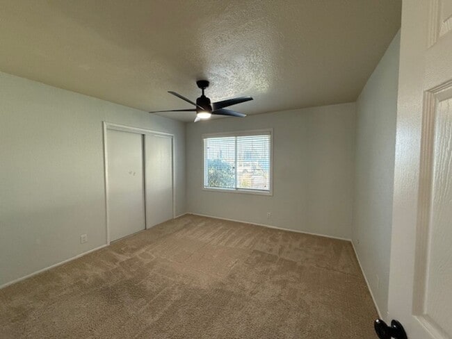 Building Photo - * 2 weeks free rent* Large Corner lot with Lots of Curb Appeal