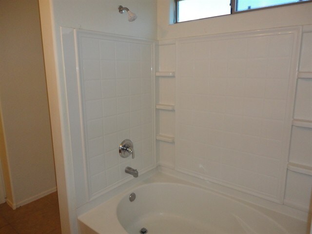 Building Photo - 33335 N Hidden Canyon Dr