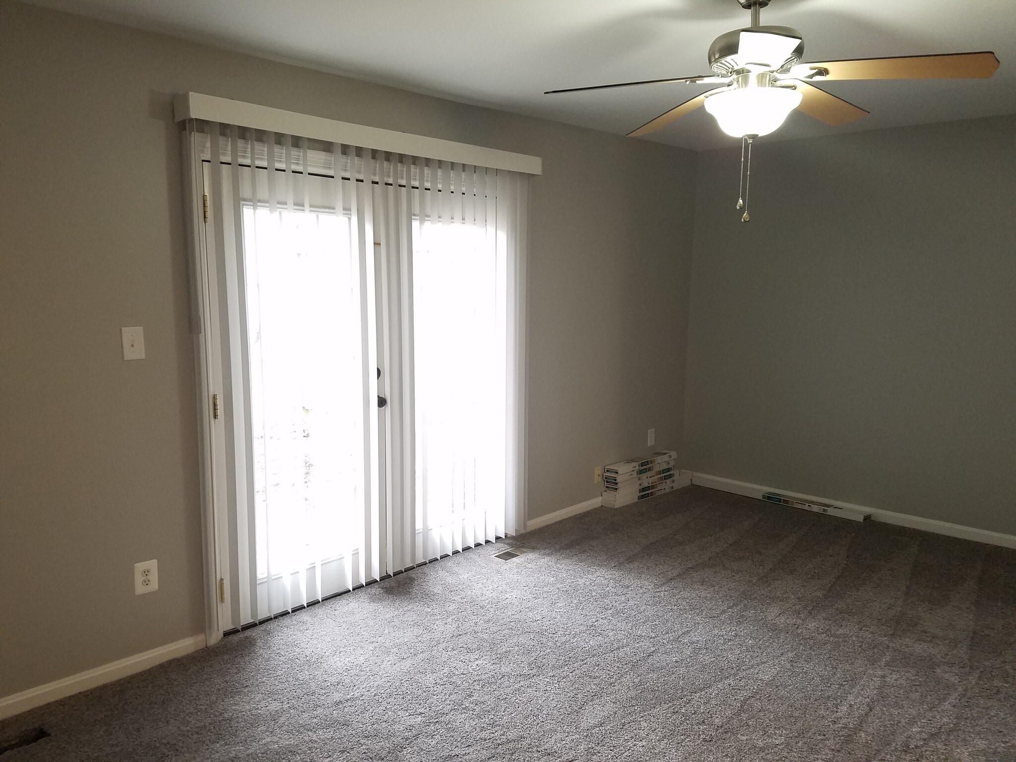 Living Room - 6329 Fenestra Ct