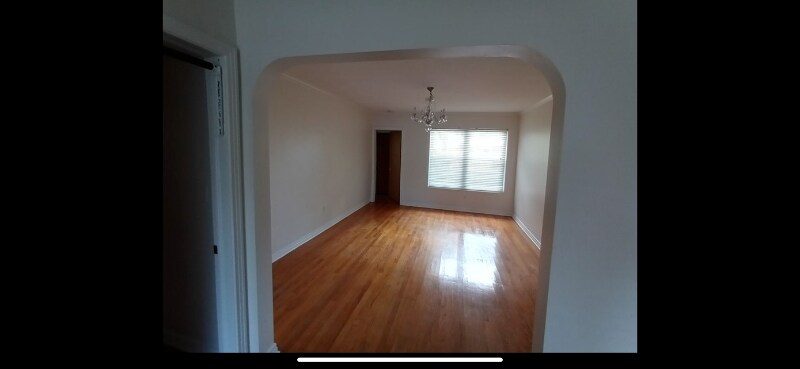 Building Photo - 2943 St Johns Ave