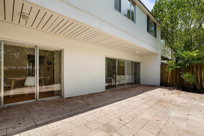 Building Photo - 7508 SW 58th Ave