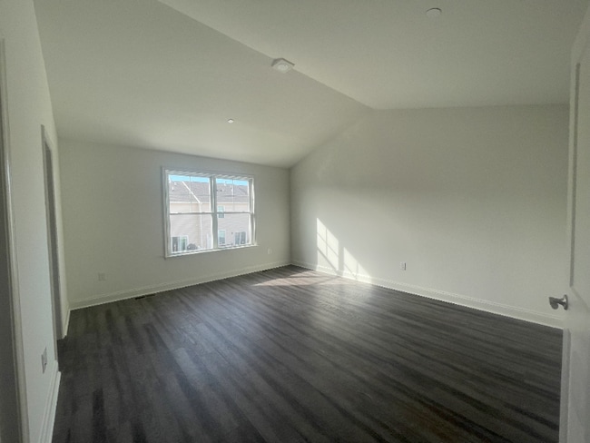 Building Photo - 247 Jessica Lyn Ave
