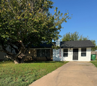 Building Photo - 1026 Almond Cir