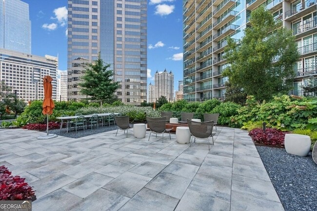Building Photo - 1080 Peachtree St NE