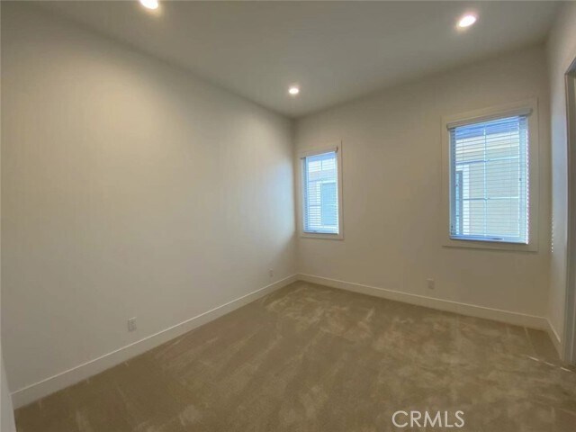 Building Photo - 101 Interstellar