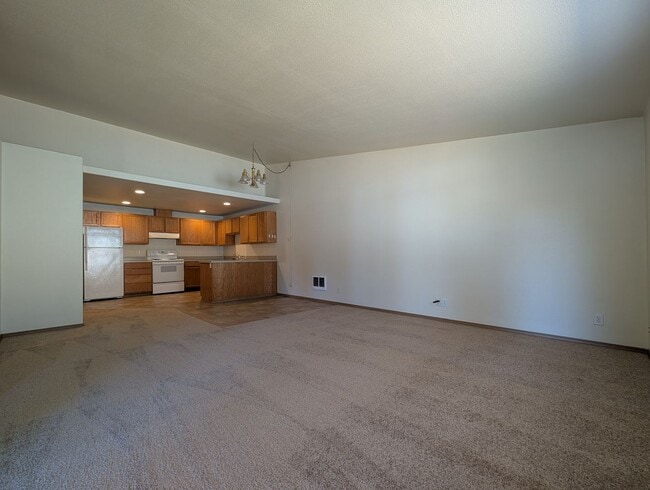 Building Photo - 4137 Marshall Ave