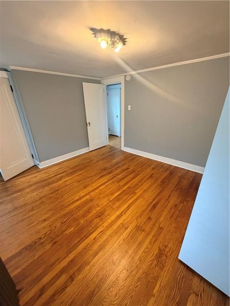 Building Photo - 209 Clay St