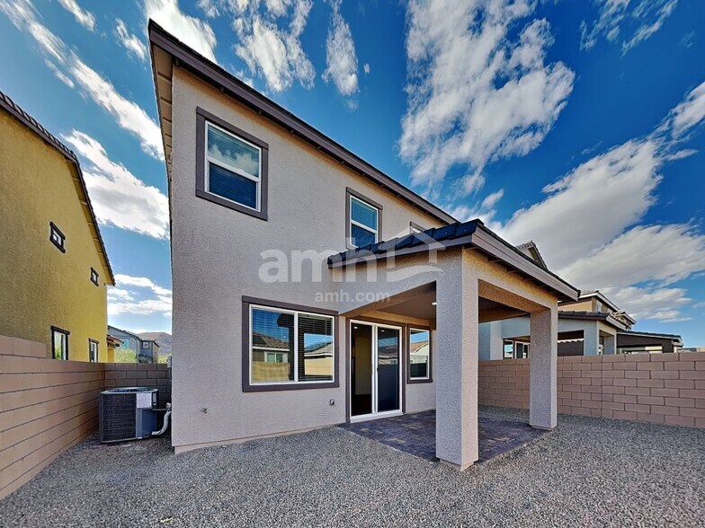 Building Photo - 10378 Beaver Tail St