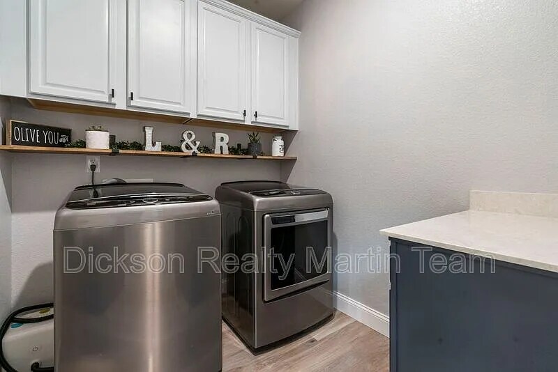 Building Photo - 1495 Heavenly View Trl