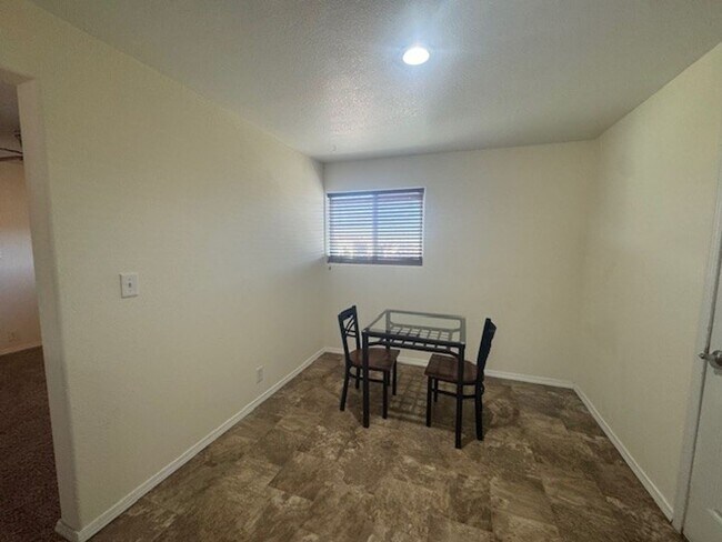 Building Photo - Mound House All Utilities Included Apartment