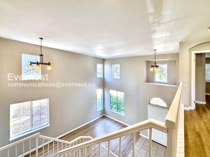 Building Photo - 2155 Begley Cir