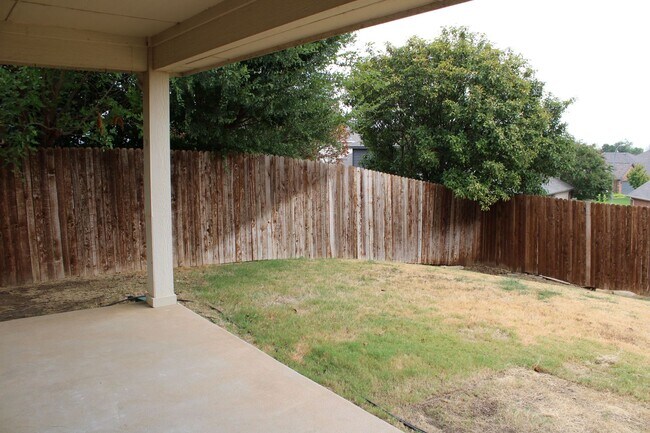 Building Photo - COMING SOON! ACCEPTING APPLICATIONS!