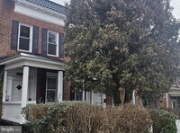 Building Photo - 2917 Rockrose Ave