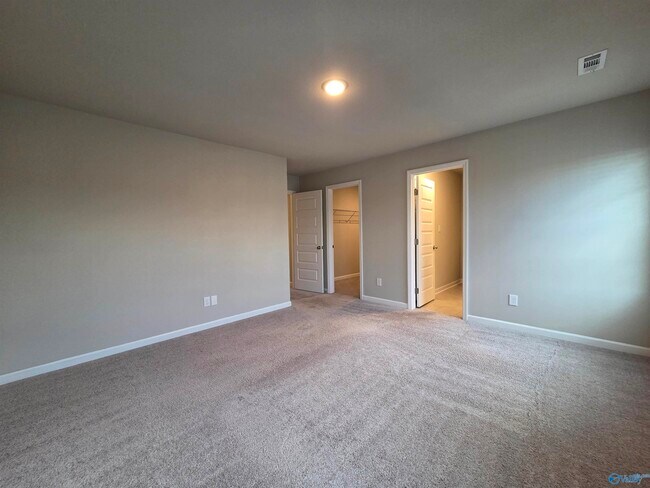 Building Photo - 122 Domingues Ave