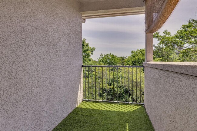 Building Photo - 11203 Ranch Rd 2222