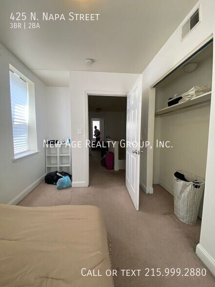 Building Photo - 425 N Napa St