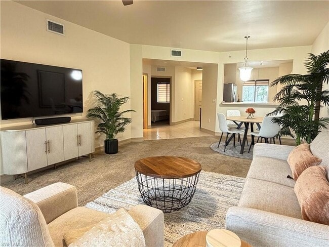 Building Photo - 7839 Regal Heron Cir