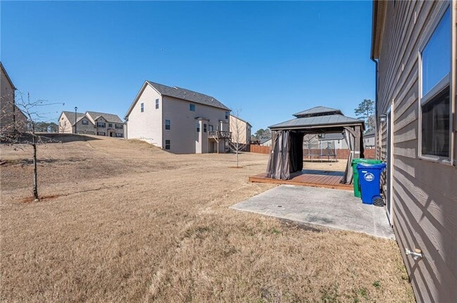 Building Photo - 3237 Cedar Crest Way