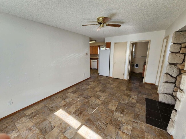 Building Photo - 3 bed 1.5 bath in Sequim