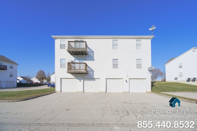 Building Photo - 2 Homefield Gardens Dr