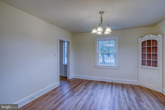 Building Photo - 1031 S Dupont Blvd