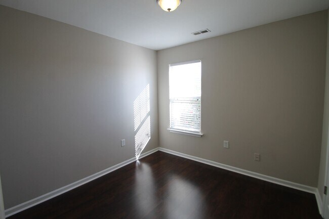Building Photo - 1439 Jasper Ridge Dr