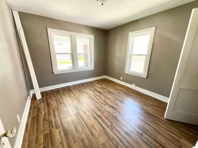 Building Photo - 1453 Olive St