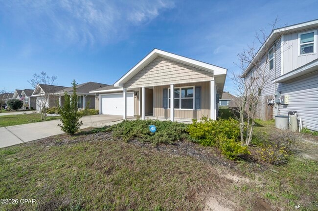 Building Photo - 112 Red Bay Rd