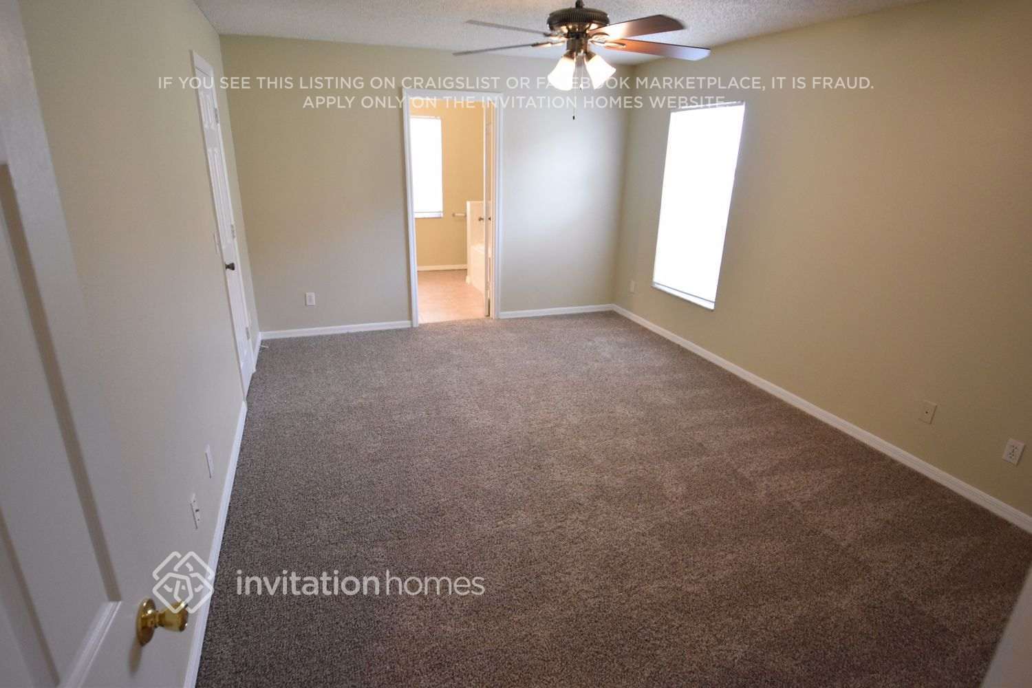 Building Photo - 422 Flamingo Ct