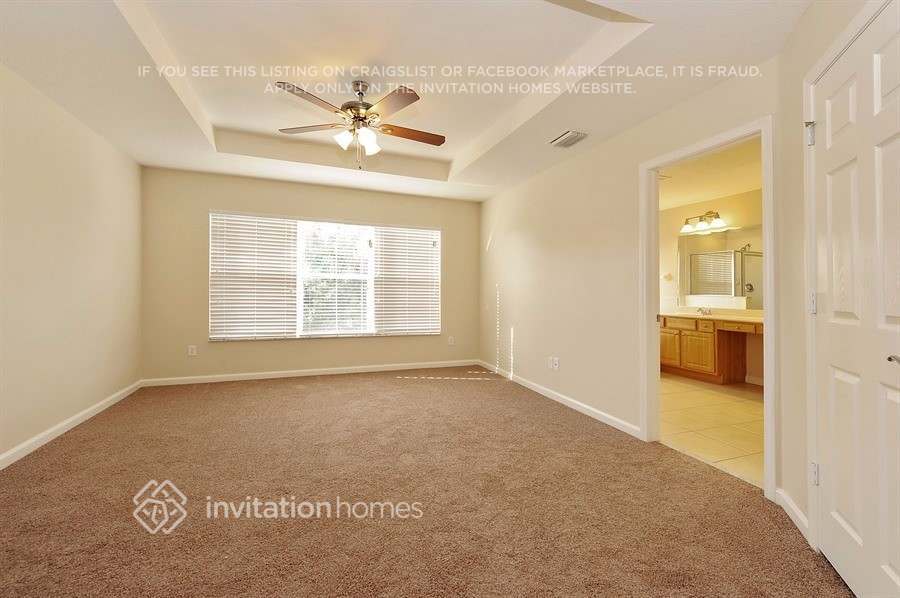 Building Photo - 31052 Creekridge Dr