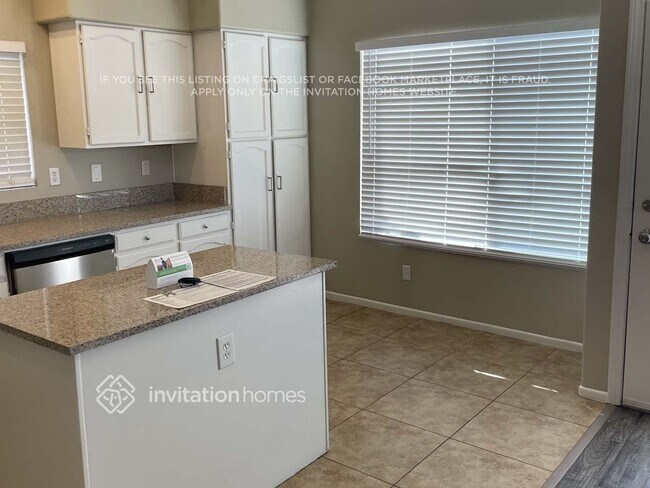 Building Photo - 2329 Reddon Cir