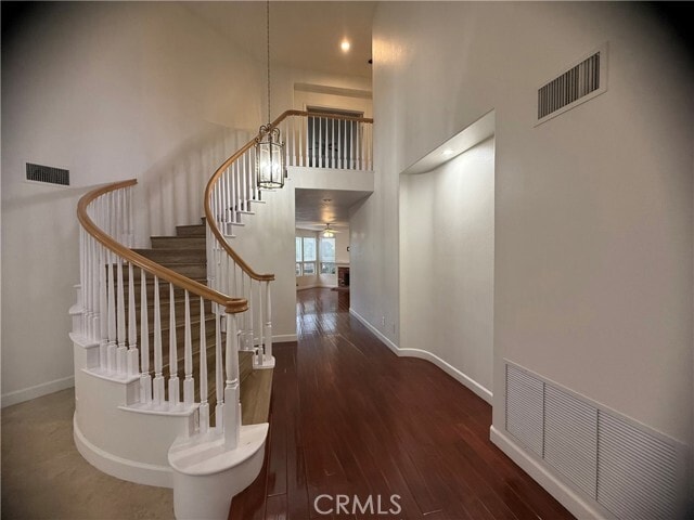 Building Photo - 5830 E Lavender Ct